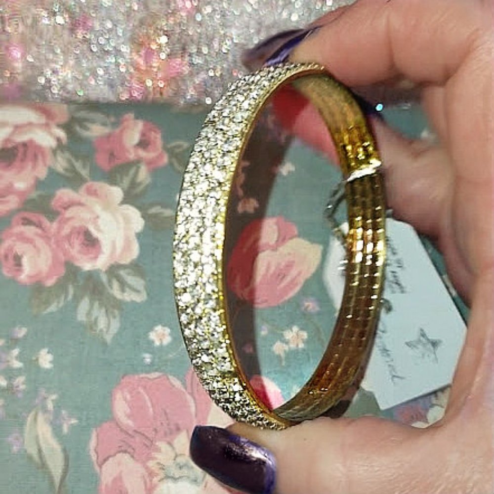 Sparkling Exquisite Goldtone White Crystal Bangle